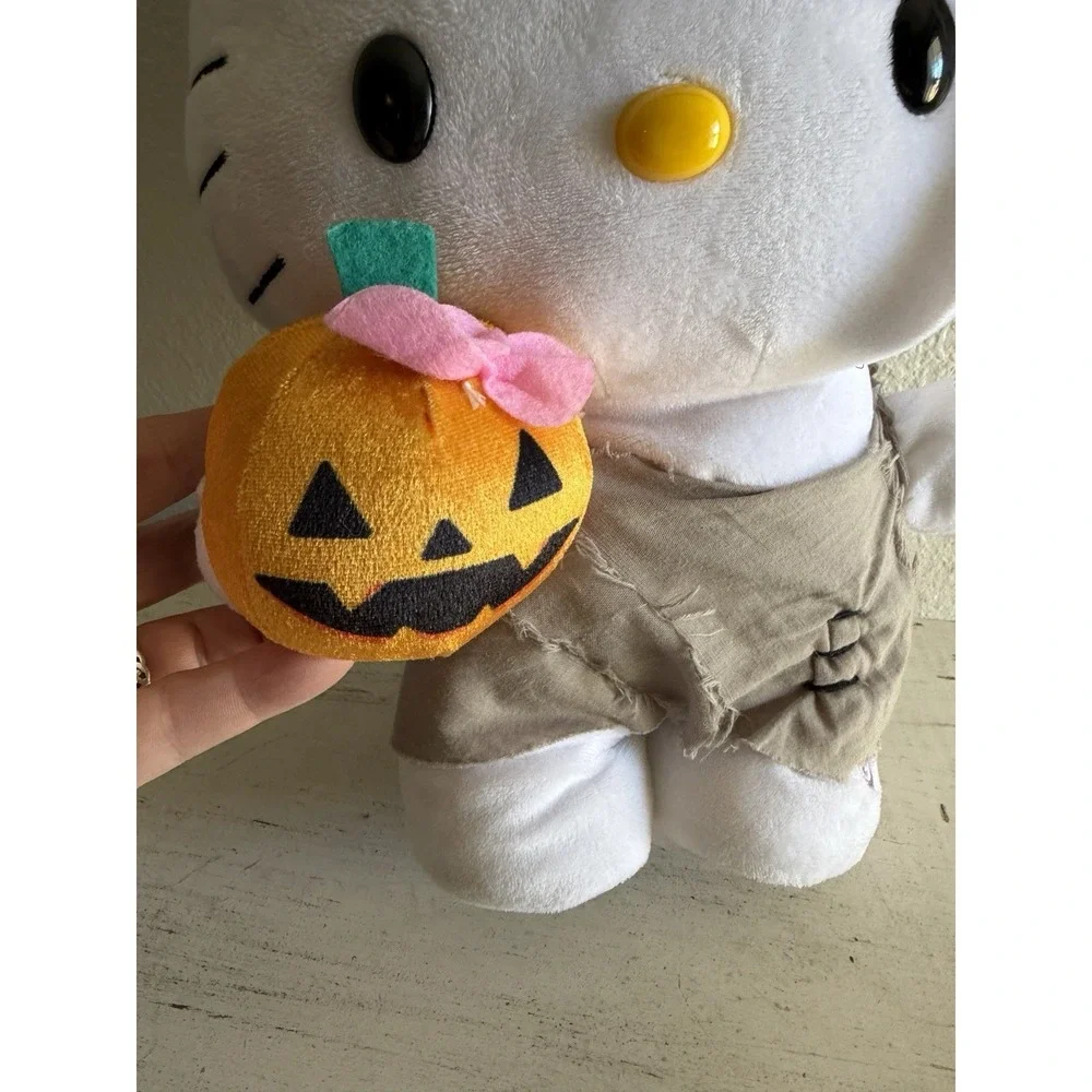 HELLO KITTY MUMMY W/ PUMPKIN SIDE STEPPER ANIMATED PLUSH‎ 13
